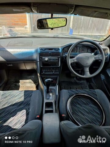 Toyota Caldina 1.8 AT, 1997, битый, 350 000 км