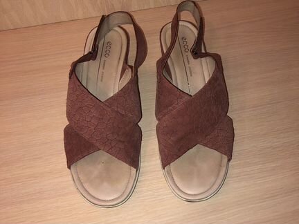 Босоножки ecco