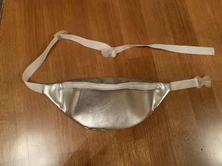 Поясная сумка