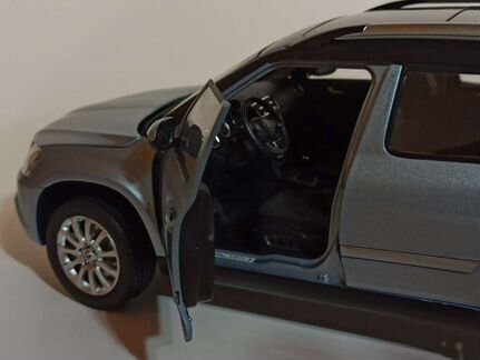 Scoda Yeti 2013 Blue 1:18 Paudi