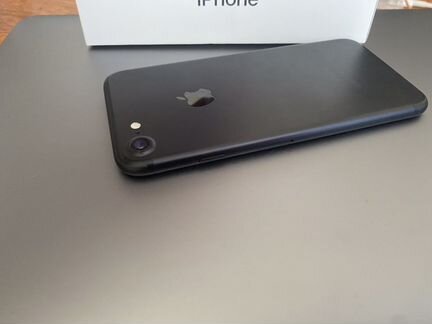 iPhone 7 32GB black
