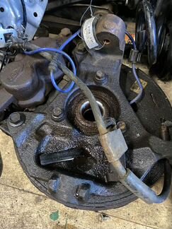 Ступица GM Cadillac Escalade 3