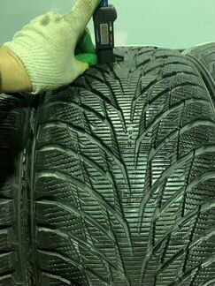 Зимние шины 255/40R18 Nokian hkpl R2