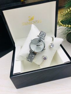 Милые женские часы Swarovski новые