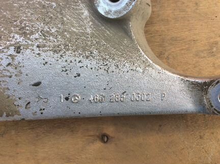 Кронштейн раздатки задний Mercedes W463 G 463