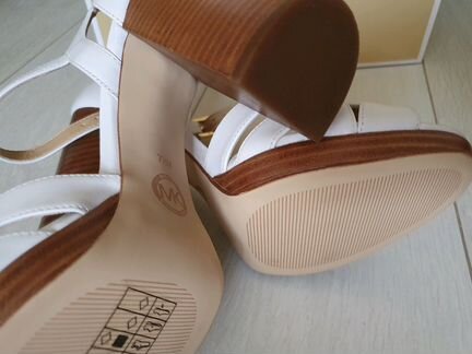 Michael Kors босоножки кожа наш 37 размер