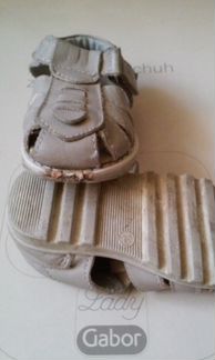 Детские сандалии