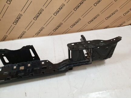 Усилитель бампера задний Toyota Hilux 8