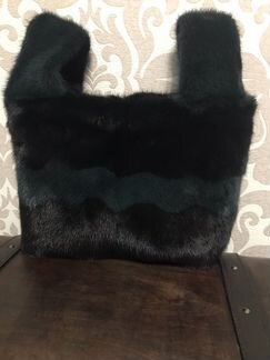 Сумка женская меховая