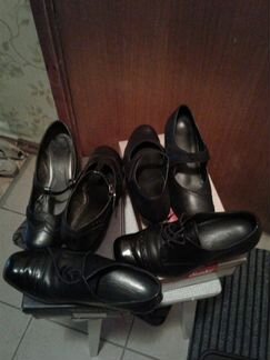 Женские кожаные туфли