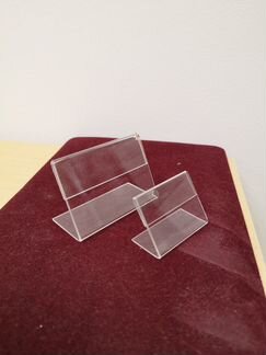 Ценникодержатели, подставка под тарелки, часы