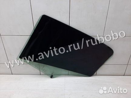 Стекло заднее правое Peugeot 308 EP6 2010