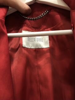 Плащ женский Mezzatorre красный