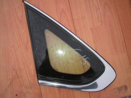 Левое боков. стекло треугольник Nissan Almera G15