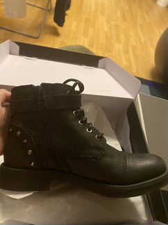 Женские кожаные ботинки inuovo