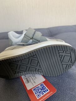 Ботинки новые для мальчика р-р27