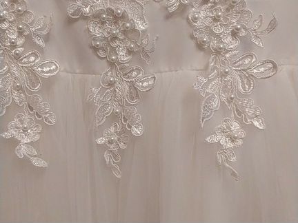 Нарядное платье для девочки