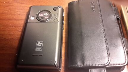 Продам телефон asus P535