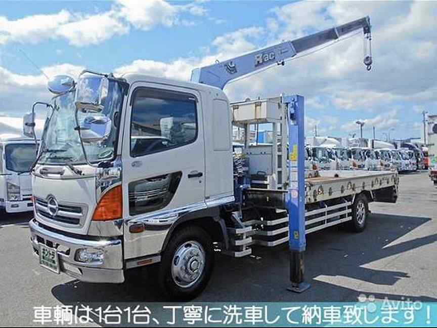 Манипулятор оренбург услуги. Hino Ranger 300 манипулятор 3 т. Hino Ranger эвакуатор. Hino Ranger манипулятор 8 тонн. Хино рейнджер эвакуатор с КМУ.