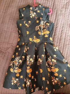 Платье нарядное 42-44