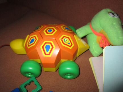 Развивающие игрушки, книжки