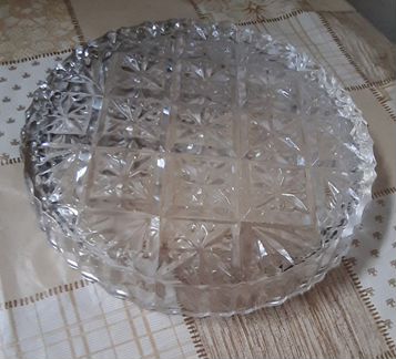 Блюдо хрустальное