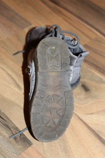 Велюровые ботинки Zara 22