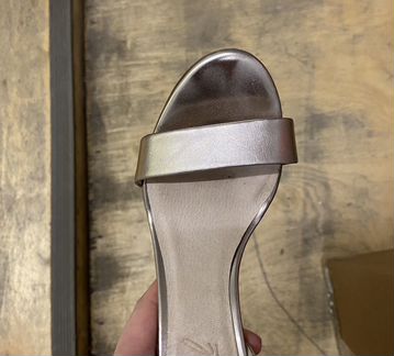 Кожаные босоножки Portal