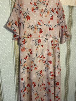 Платье с цветочным принтом