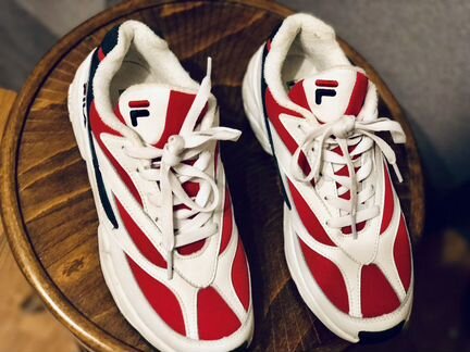 Кроссовки Fila