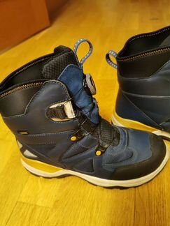 Продаю зимние сапоги для мальчика р.37