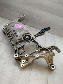 Подрамник двигателя пассат б6 б7 сс