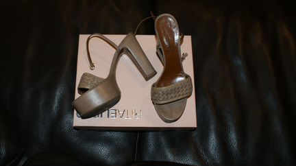 Босоножки rita eliseo кожаные