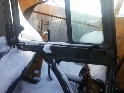 Двери кабина стрела рама каретка на кейс case 580