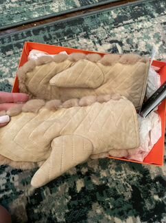 Варежки меховые женские