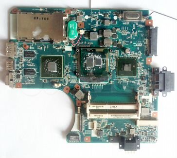 Sony Vaio PCG-71211V (vpceb3M1R)