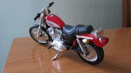 Модель мотоцикла Harley Dewidson 2002