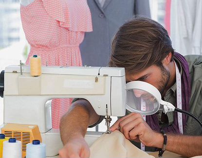 Лупа настольная с подсветкой (6 LED)