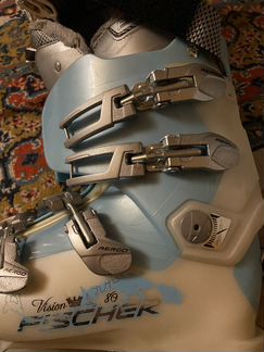 Женские горнолыжные ботинки Fisher 25,5 (38)