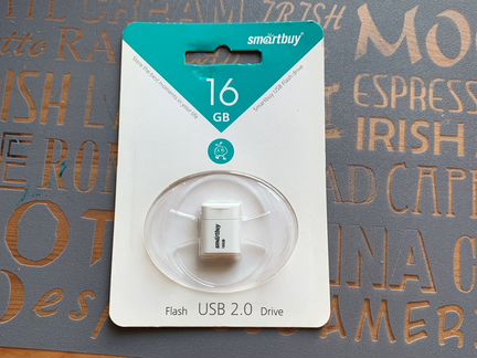 USB-накопитель 16 GB