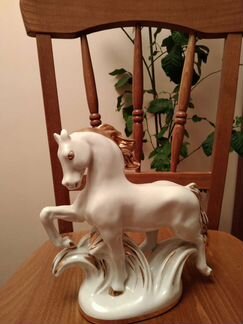 Конь-огонь лфз