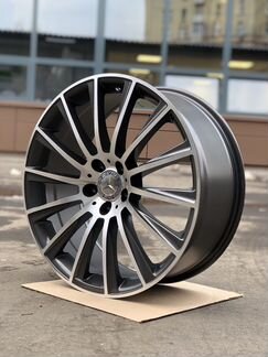 Комплект новых дисков для Mercedes W222 R20