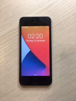 iPhone SE 32 GB