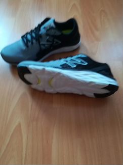 Новые кроссовки NB