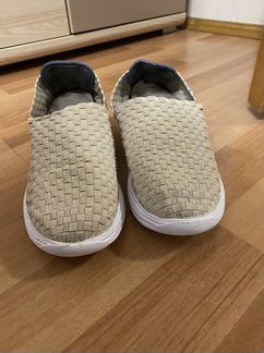 Кроссовки женские 38 размер