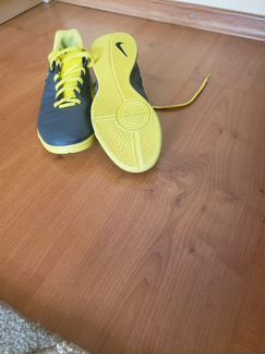 Футзальные ботинки Nike Tiempo 38р 24см