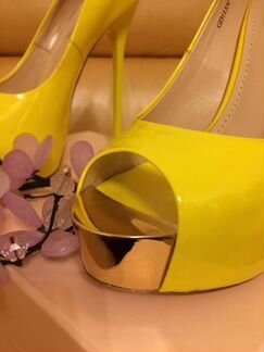 Новые яркие кожаные туфли Gianni Renzi (оригинал)