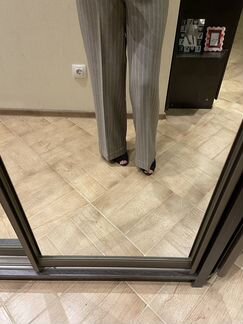 Костюм женский новый тройка + галстук. 44-46р