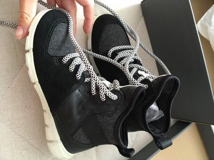 Кроссовки ecco