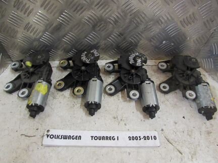 Моторчик дворников задний Volkswagen Touareg 1